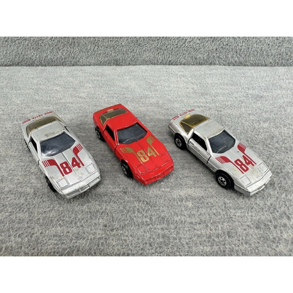 ROAD CHAMPS #38 Die Cast 1984 Corvette Car Lot of 3 T5